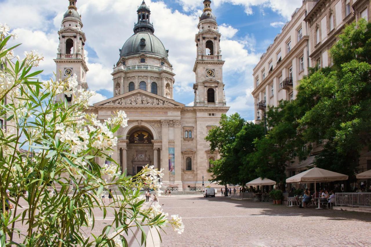 Basilika View Imperial Suite -Sas Street -Need Reservation For Free Parking Budapesta Exterior foto