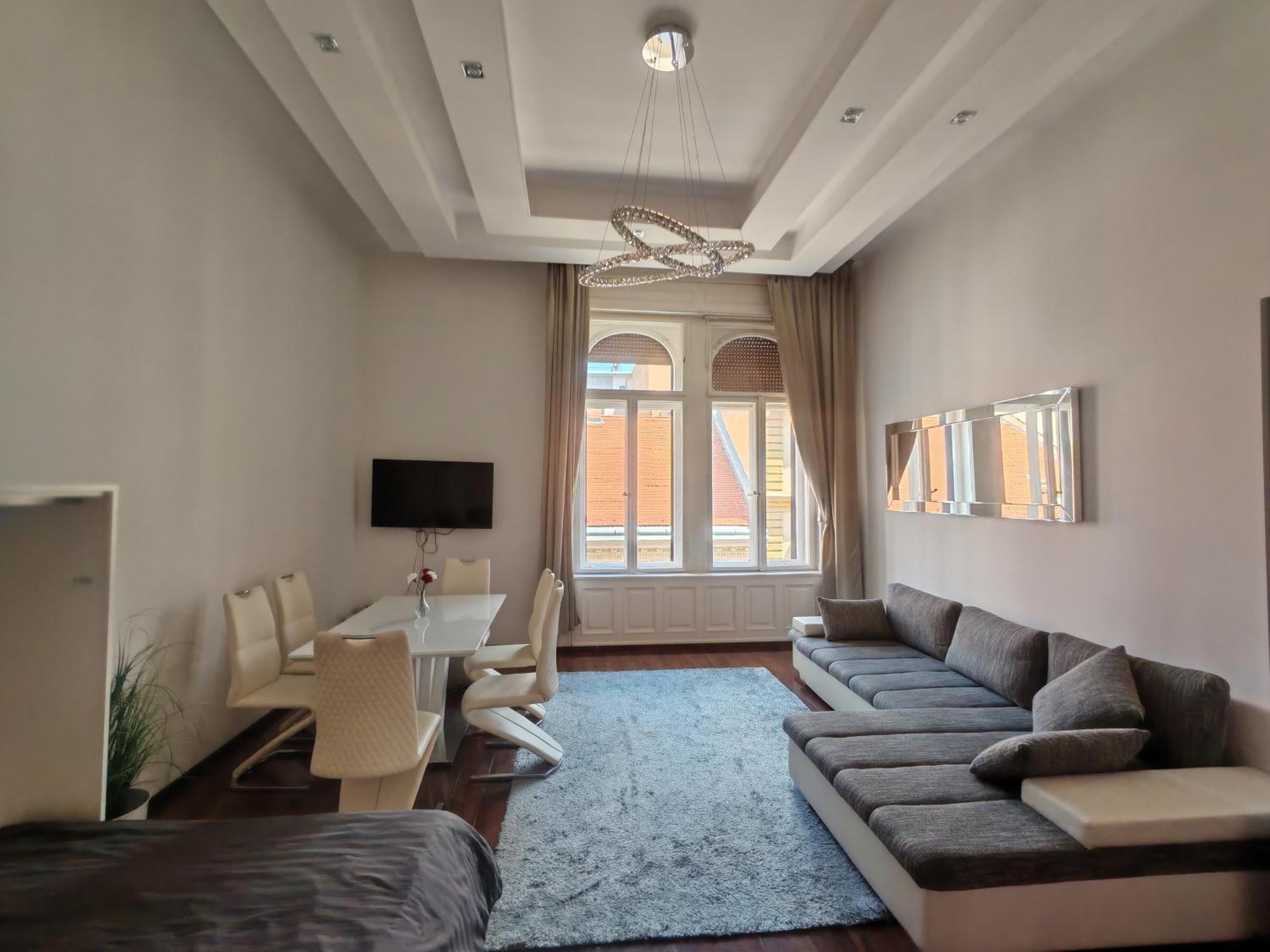 Basilika View Imperial Suite -Sas Street -Need Reservation For Free Parking Budapesta Exterior foto